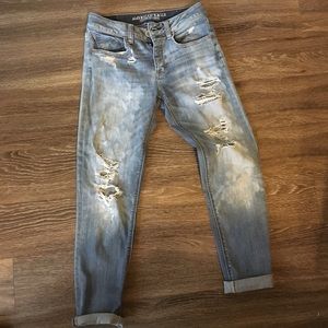 America Eagle boyfriend jeans